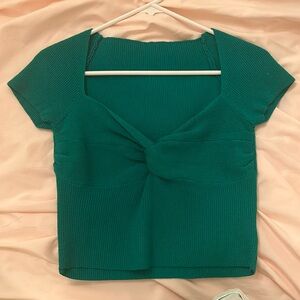 cute green knot top size small